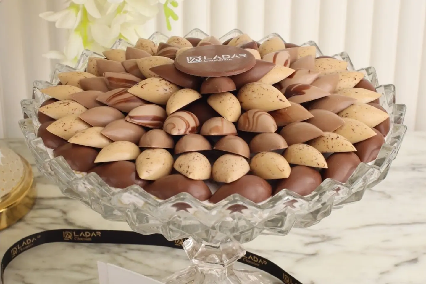1200 1250g Chocolate Tray With Coffee Cappuccino Gianduja And Kinder Fillings