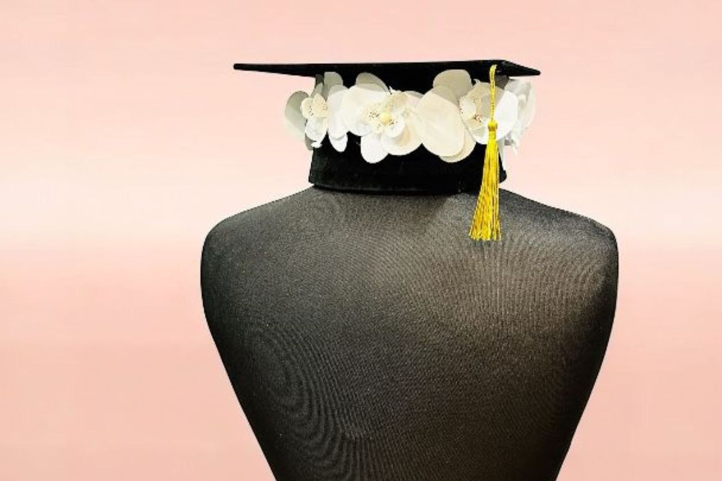 Graduation Cap With Artificial Baby Rose