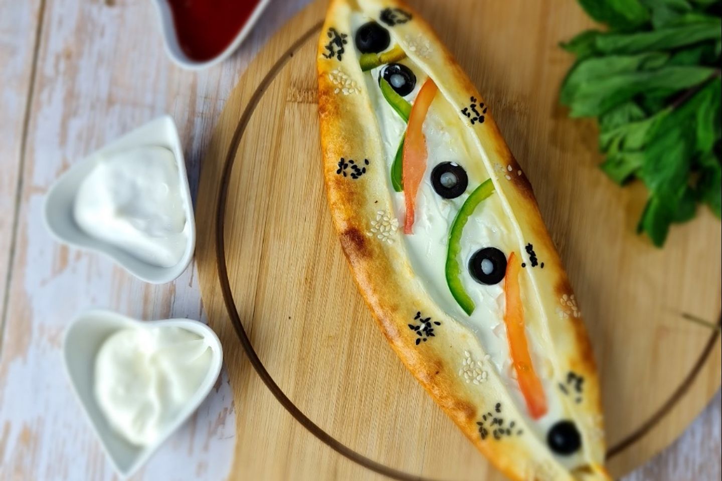 فطيرة لبنه بالخضار