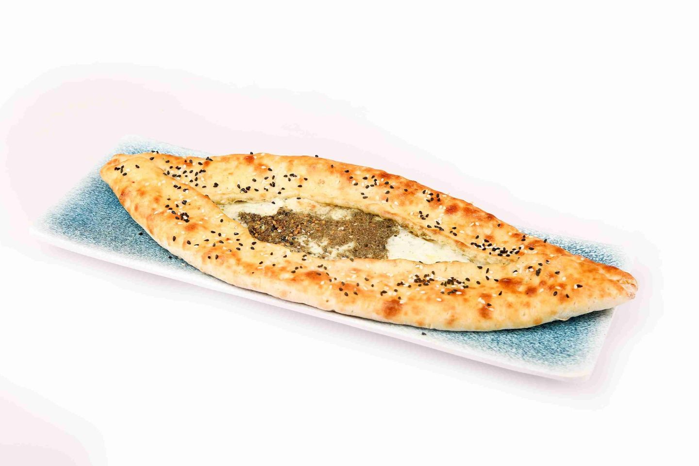 مناقيش جبن بالزعتر