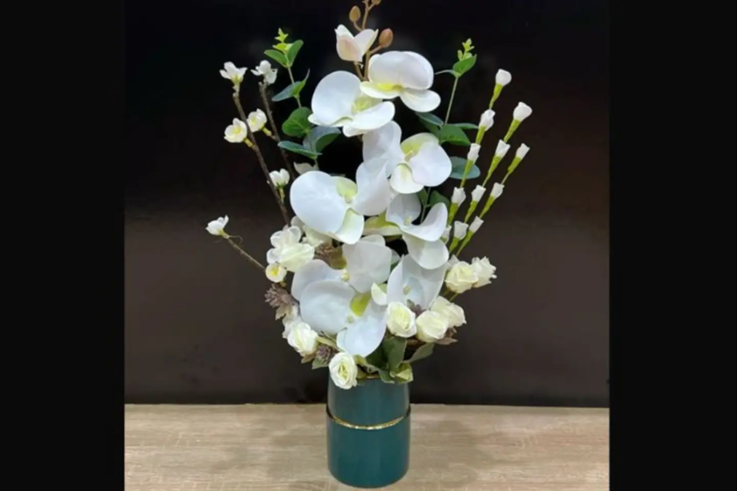 Vase   Al Hanouf