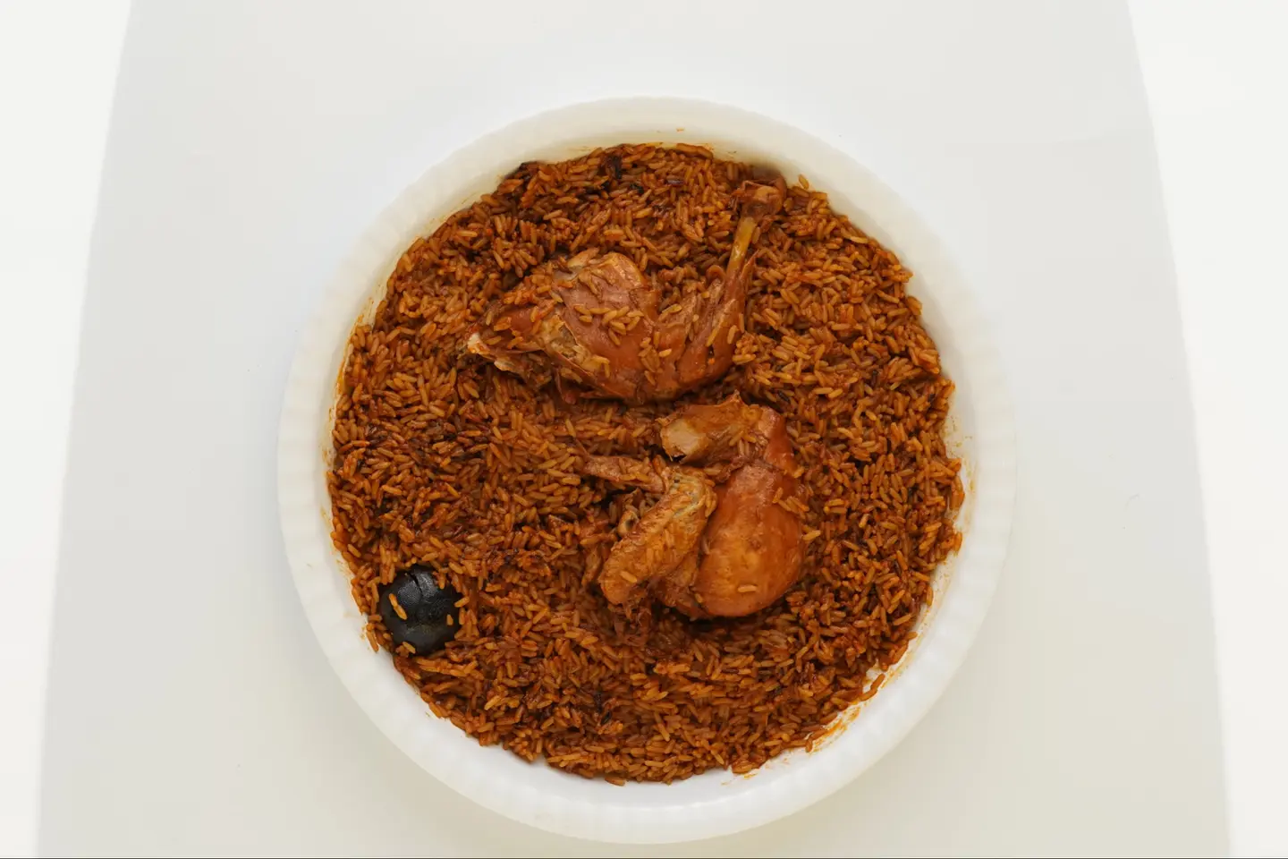حبة دجاج كاملة