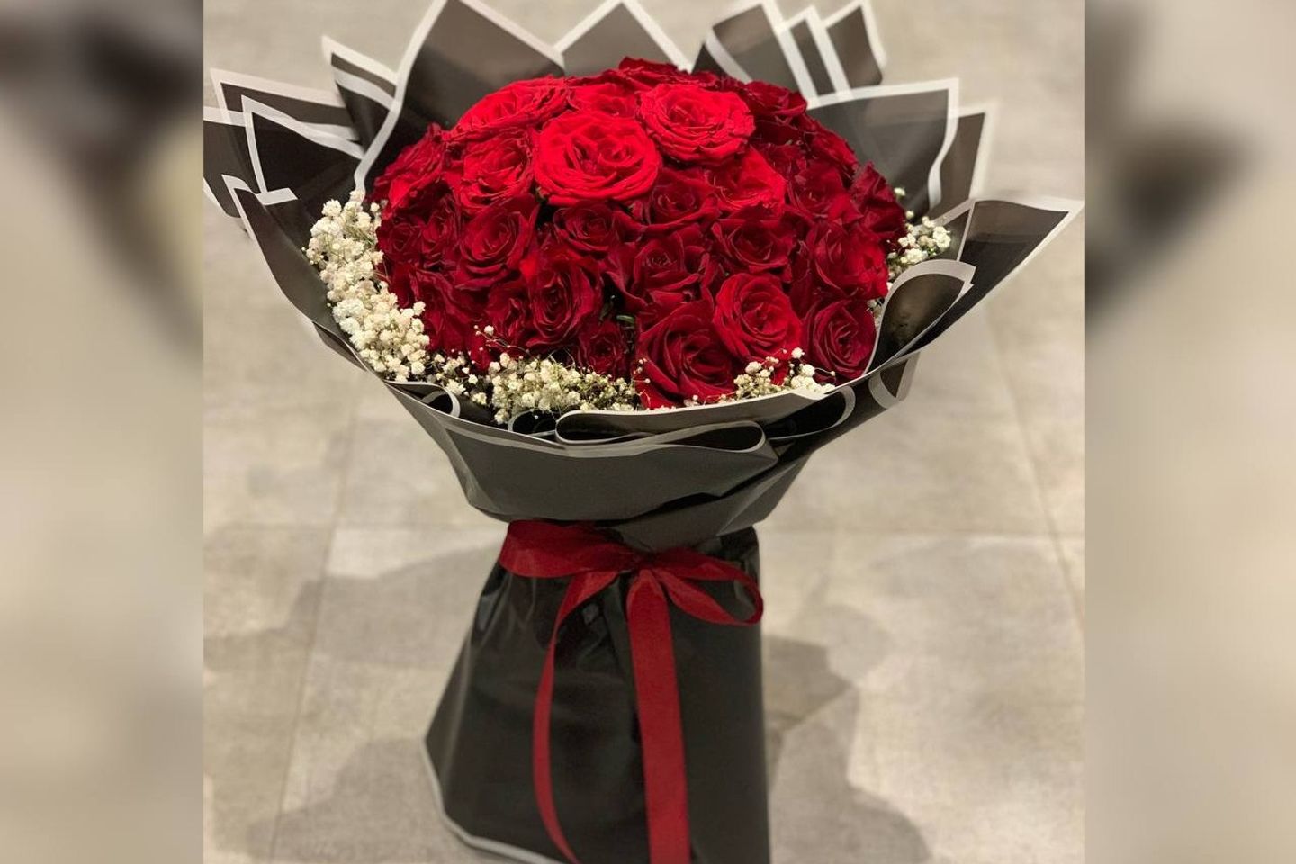 Red Rose Base Bouquet