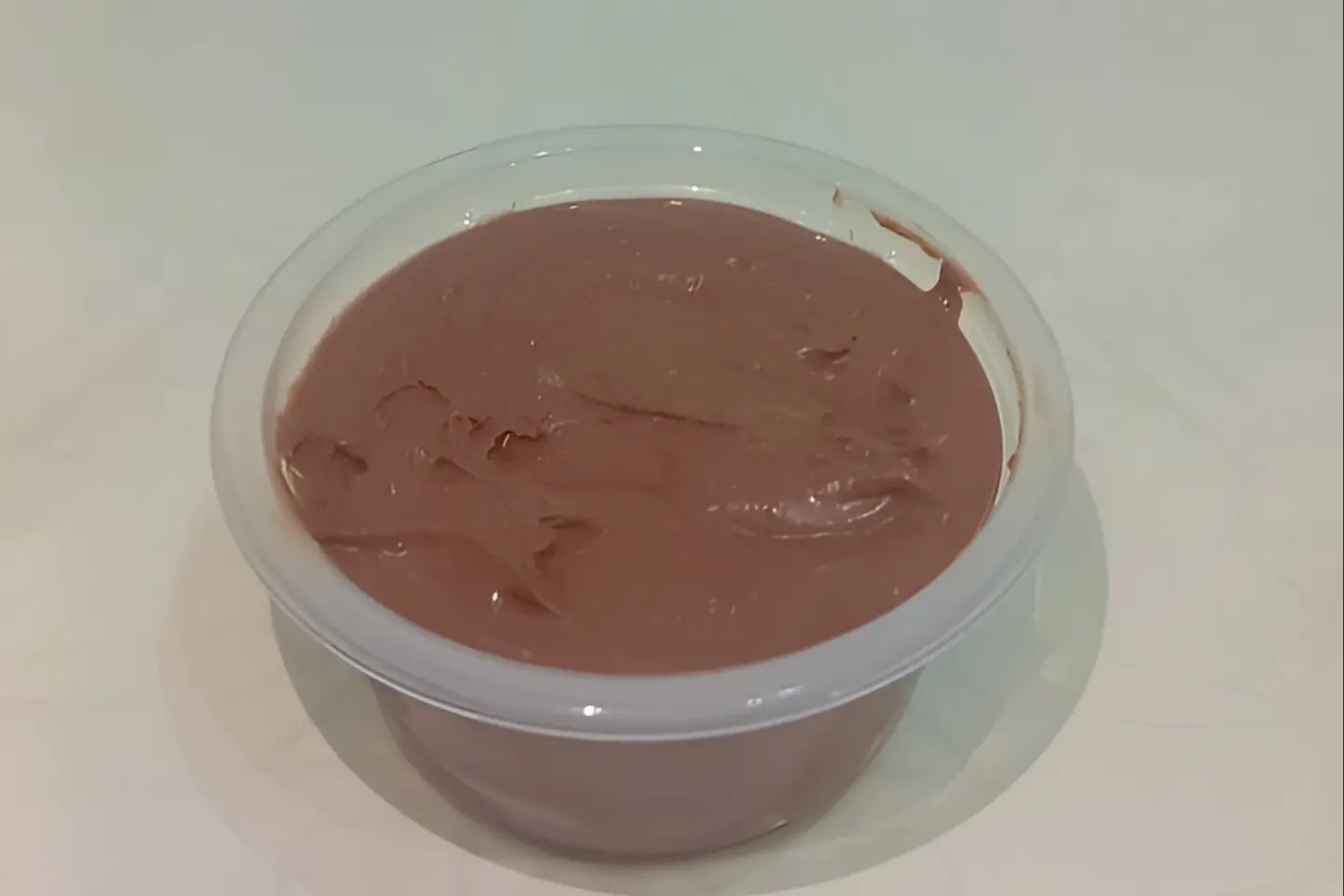 علبة صوص شوكولاتة