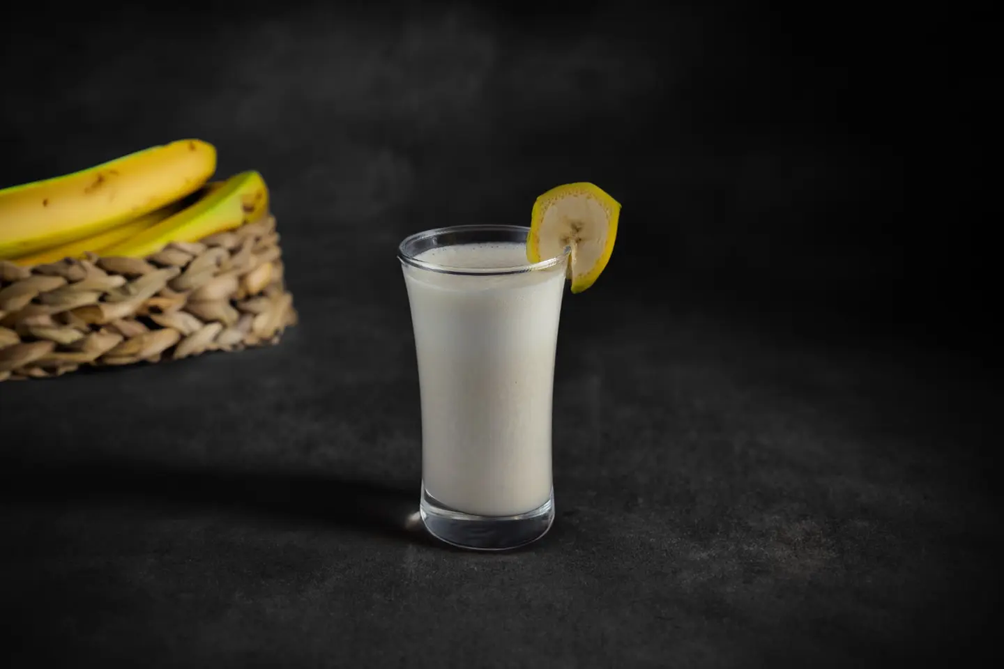 موز بالحليب