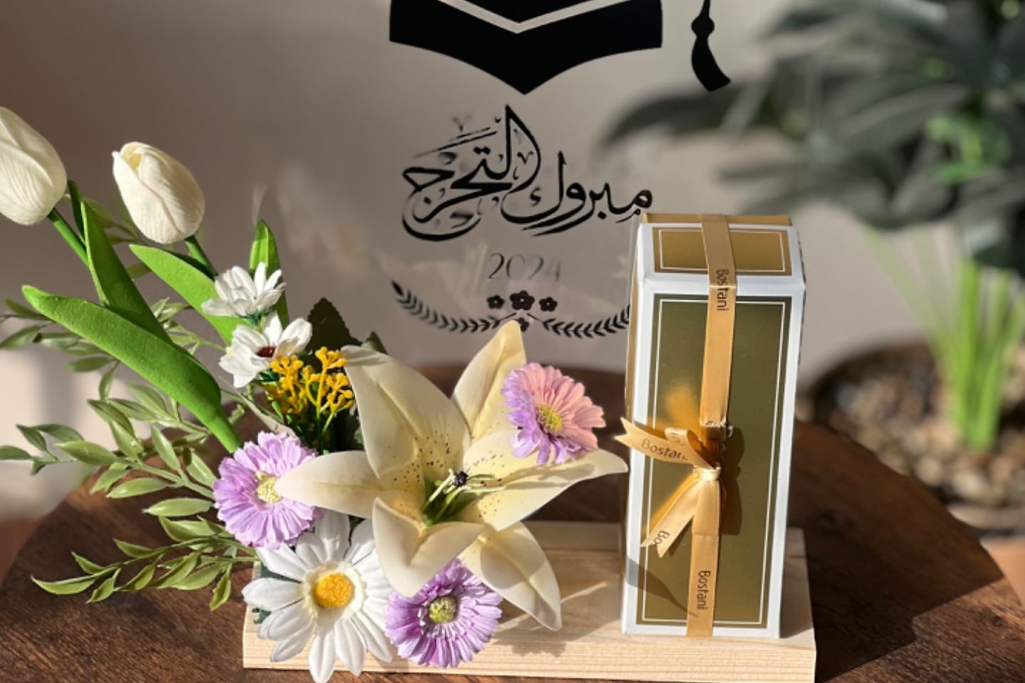 اكريلك تخرج