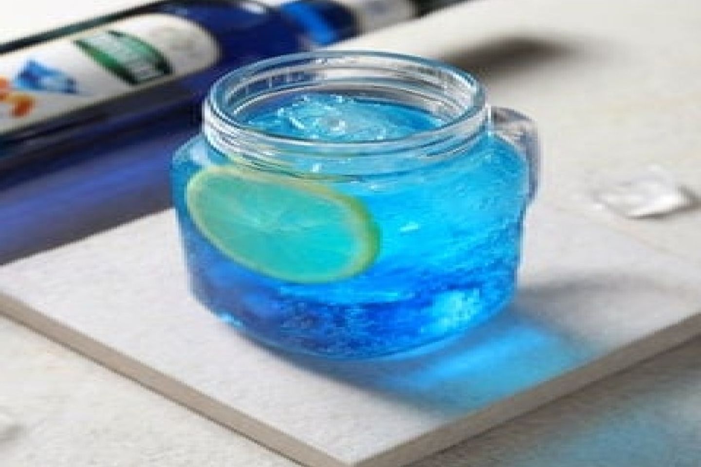Lee Blue