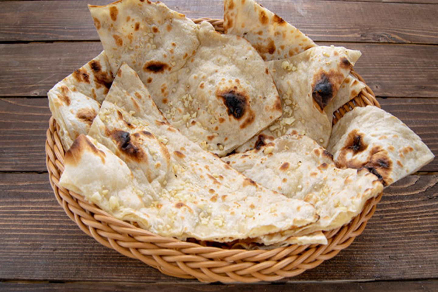 خبز نان بالثوم