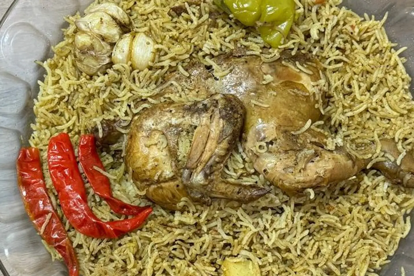 نصف دجاجة كبسة دجاج مع الرز