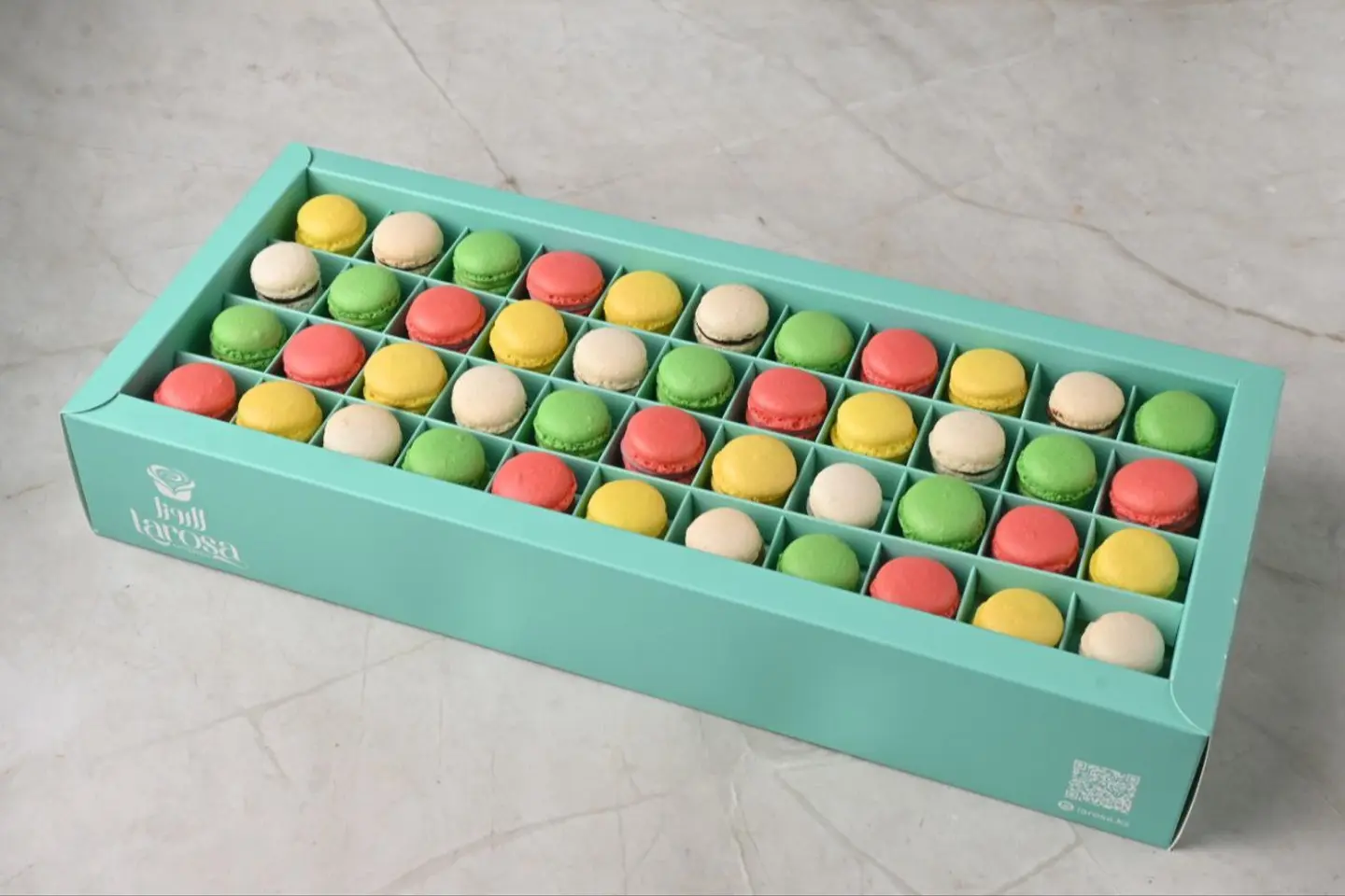 Mini Macaron Box