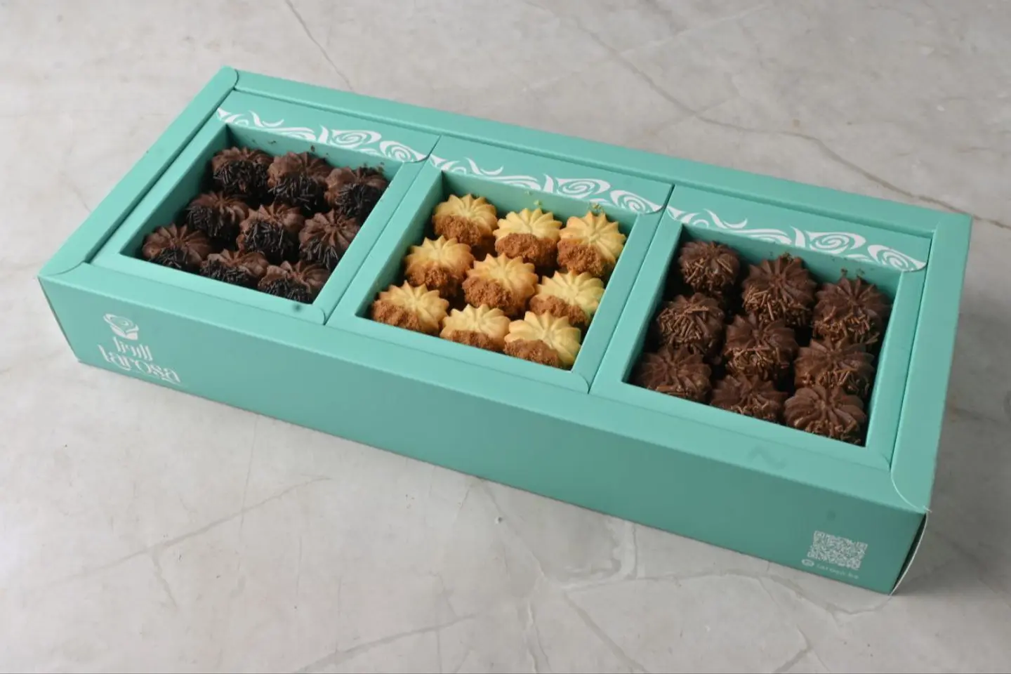 Petit Four Box