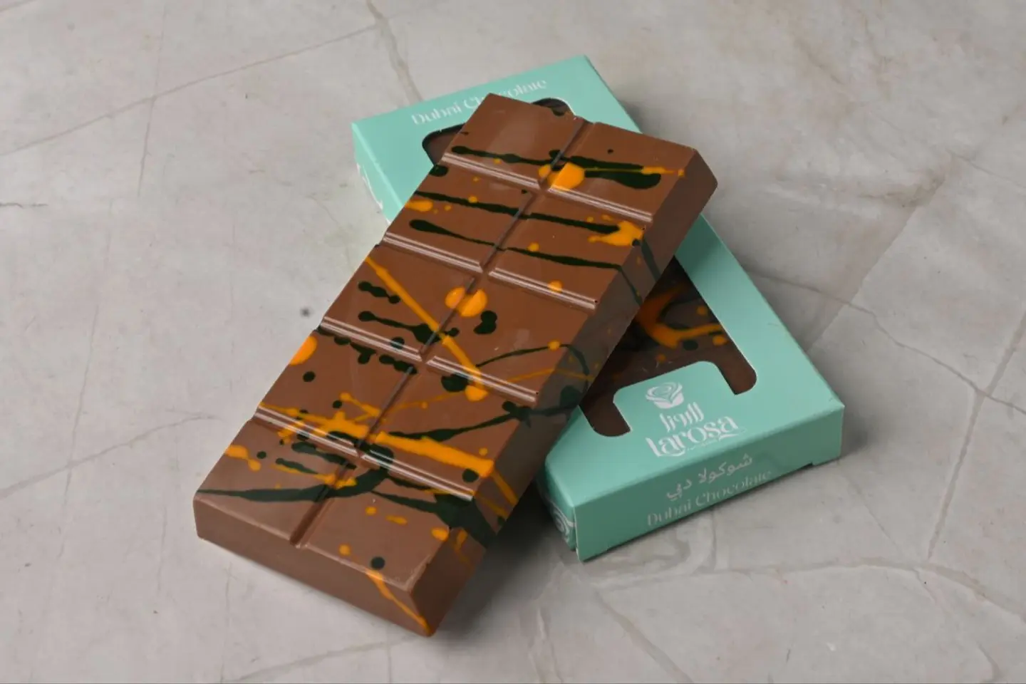 Large Kunafa Chocolate Bar