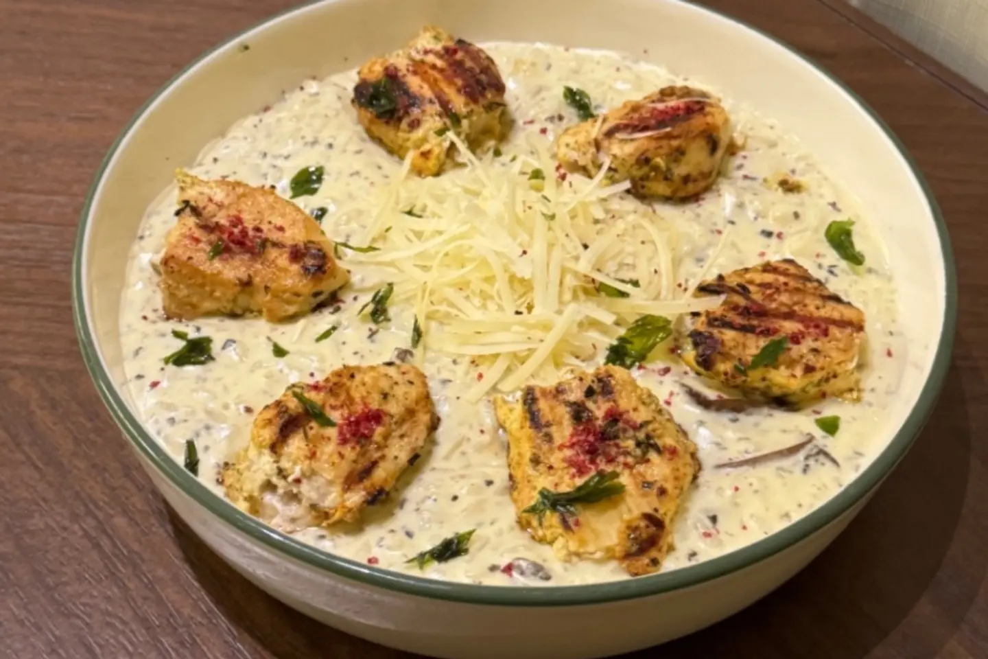 ريزوتو ترافل بالشيش طاووق و الماشروم