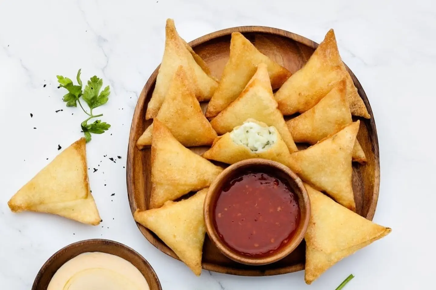 سمبوسه لحم نصف كيلو