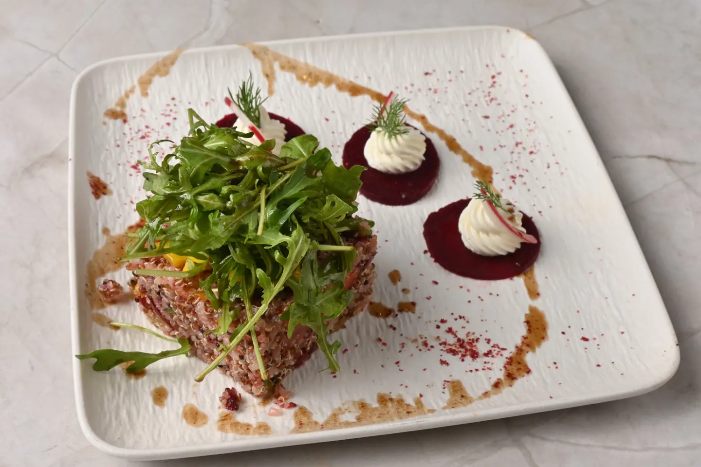 سلطة الكينوا