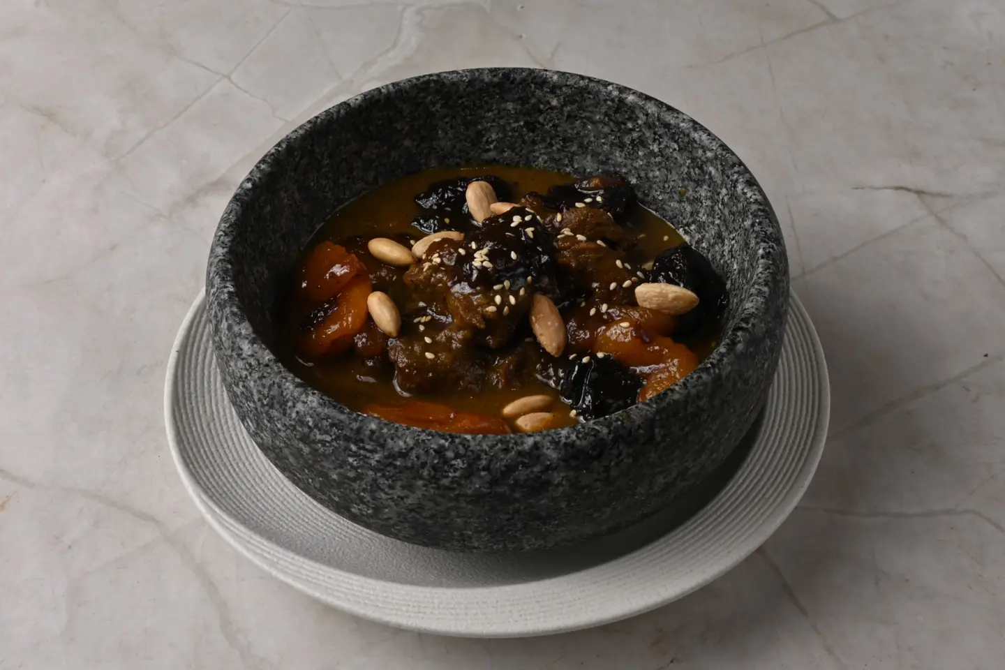 طاجن لحم بقري مغربي