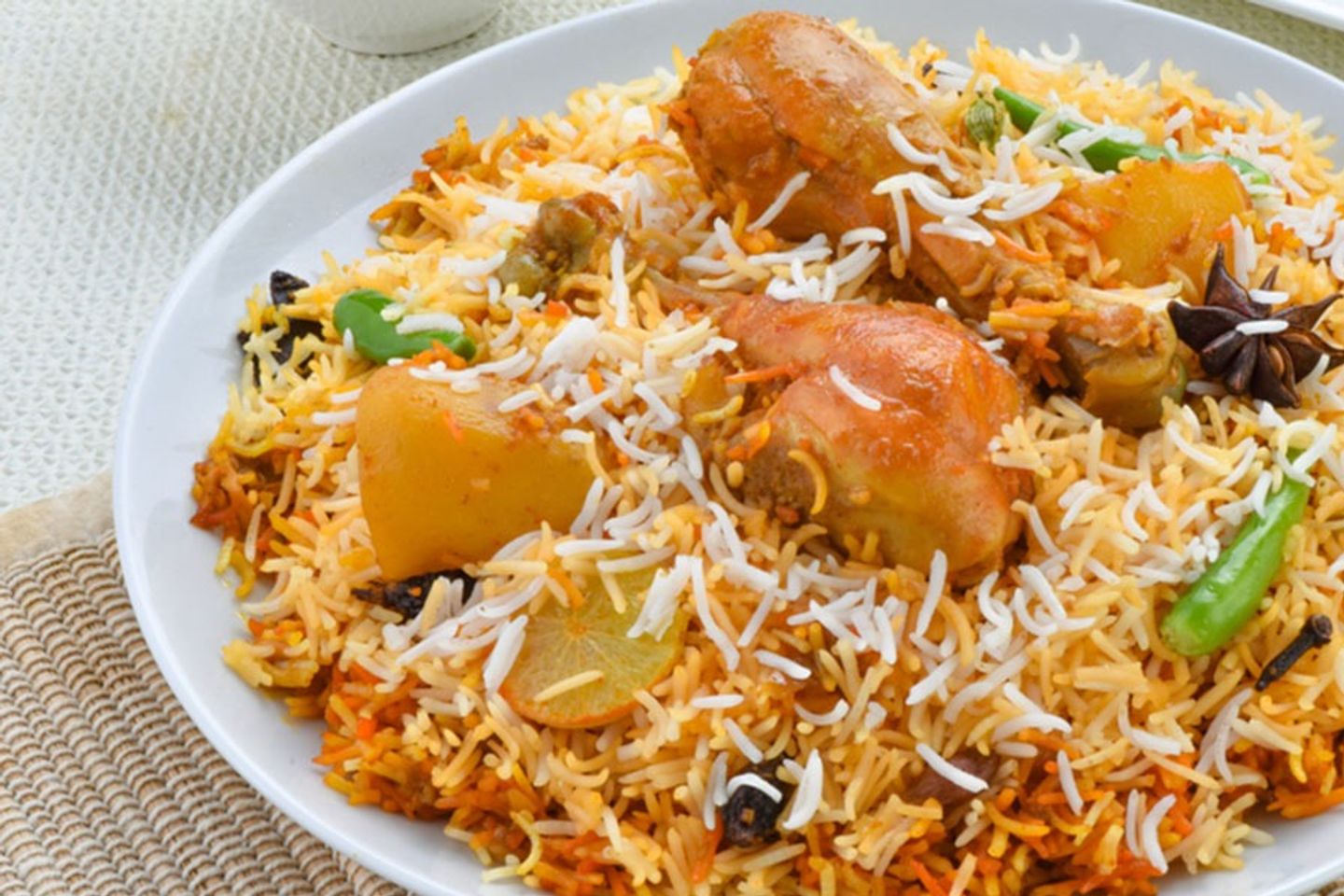 حبة دجاج مع رز كابلي