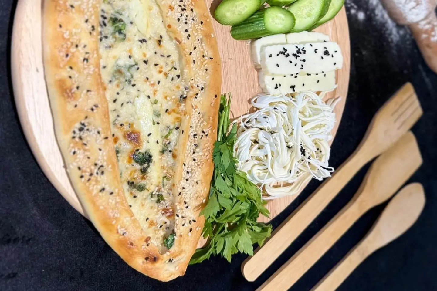 جبنة عكاوي سادة