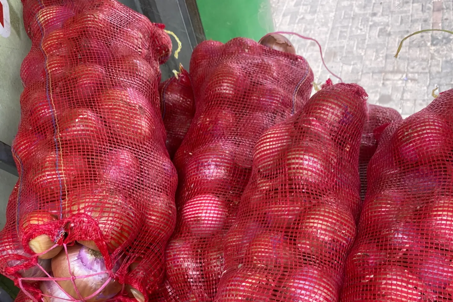 خيشة بصل كبير