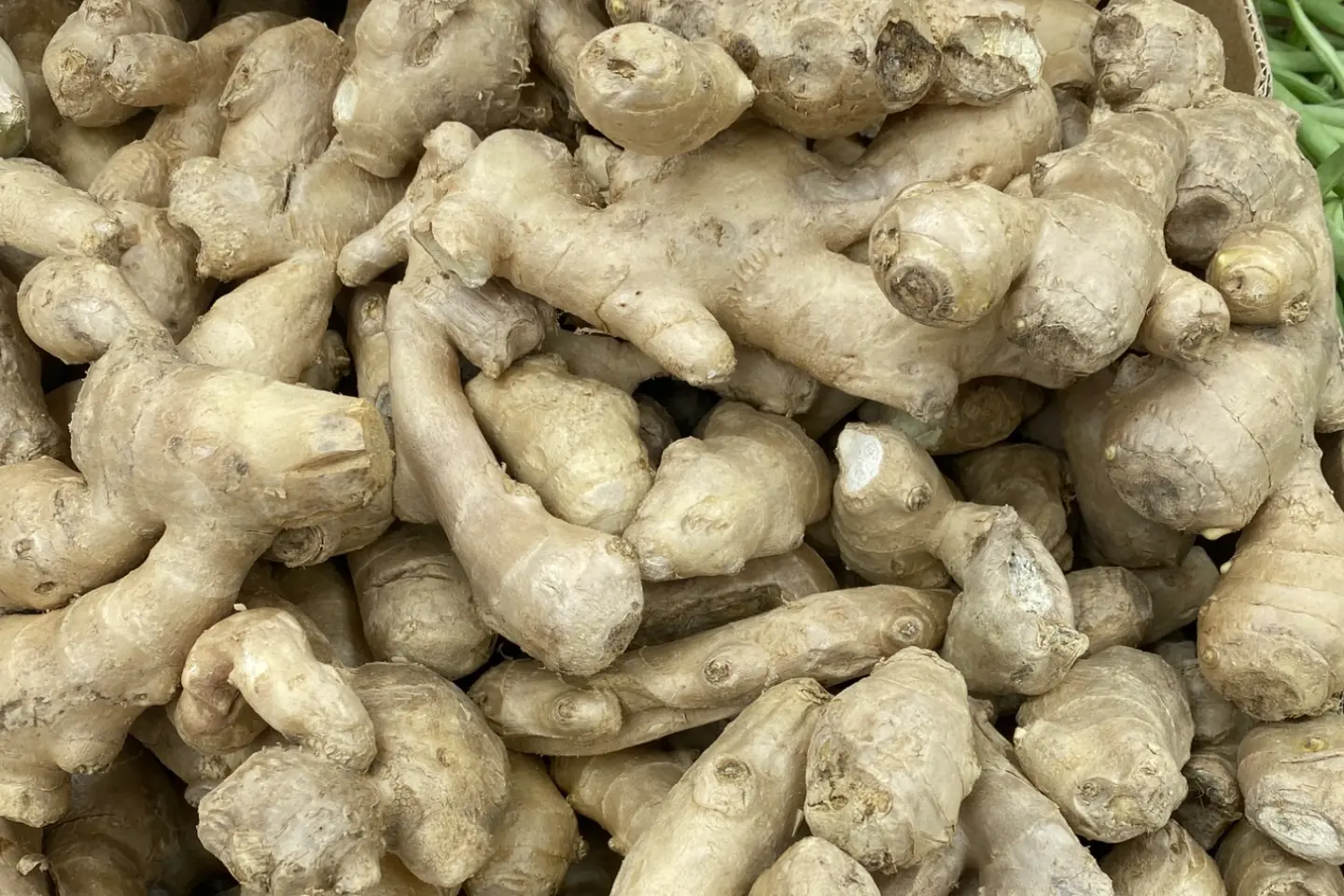 تفاح اصفر إيطالي - تفاح اصفر إيطالي صندوق