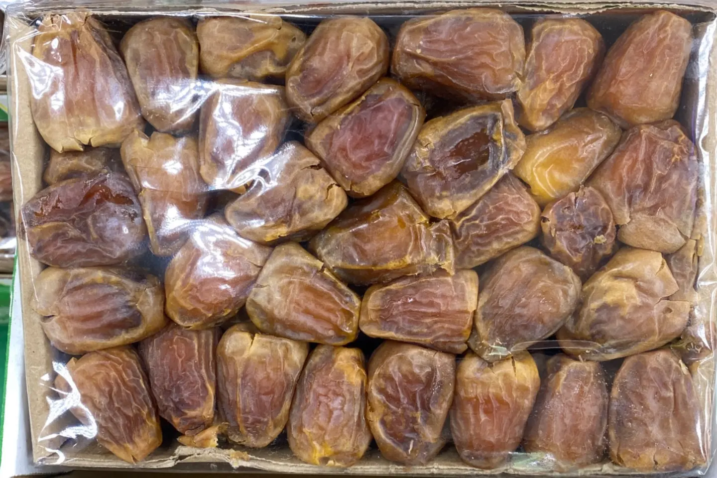 تمر سكري مفتل كرتون صغير