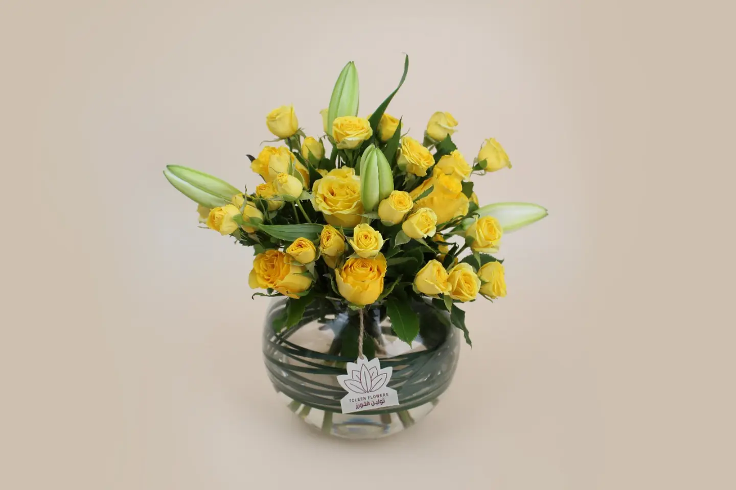 مزهرية زهور عبير النهار