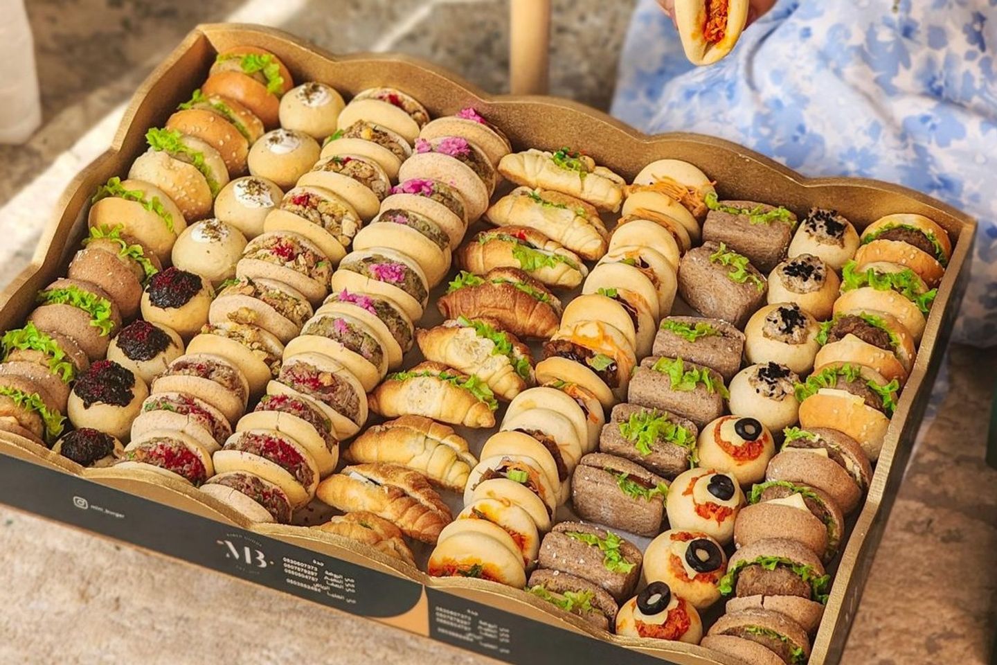 80 Pieces Platter