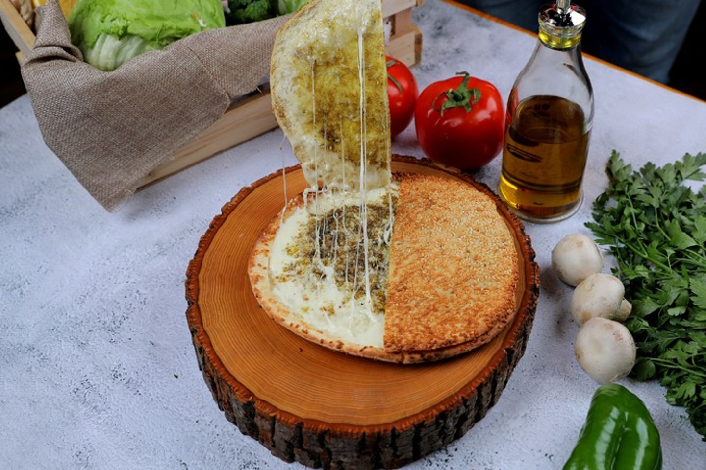 كعك جبنة وزعتر
