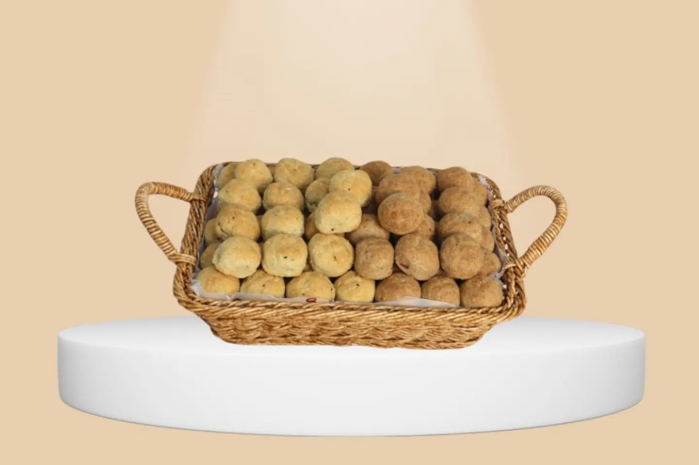 سلة مستطيل فاتح صغير معمول صغيرين