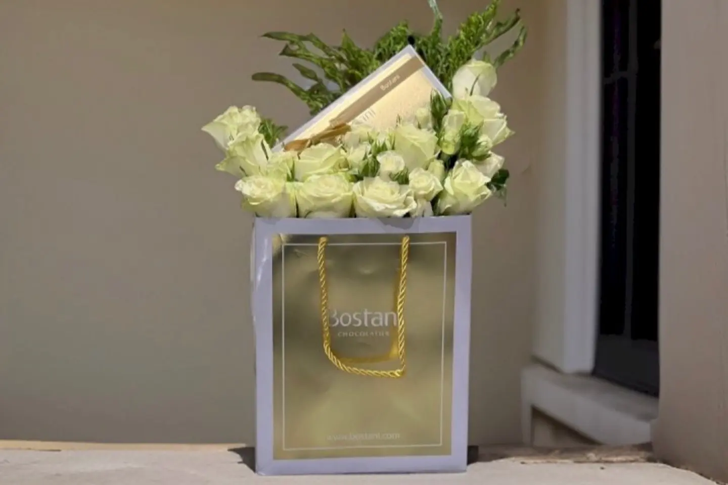 تنسيق النقاء مع شوكلاته بستاني