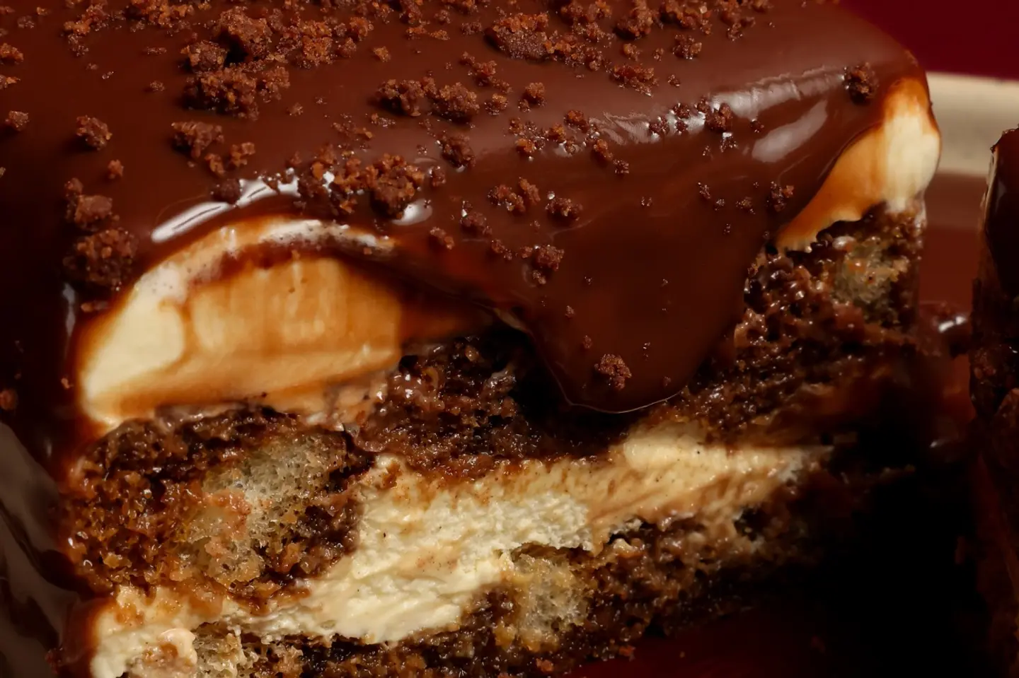 سينامون تيراميسو وسط