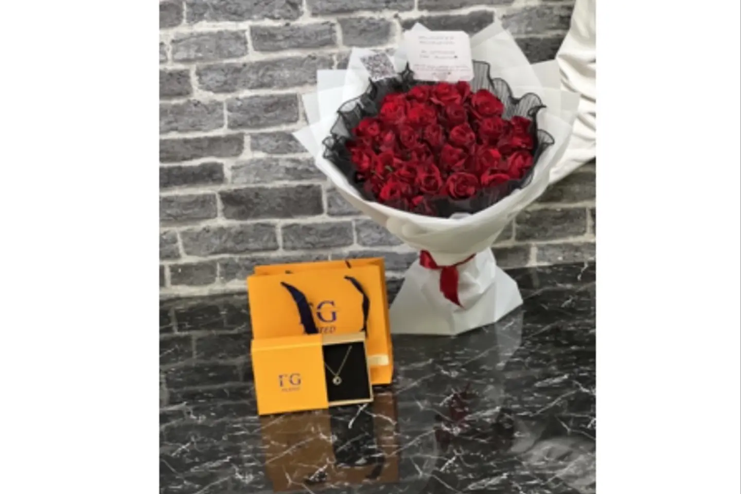 Brand Fg 925 Silver Chain And Rose Bouquet2