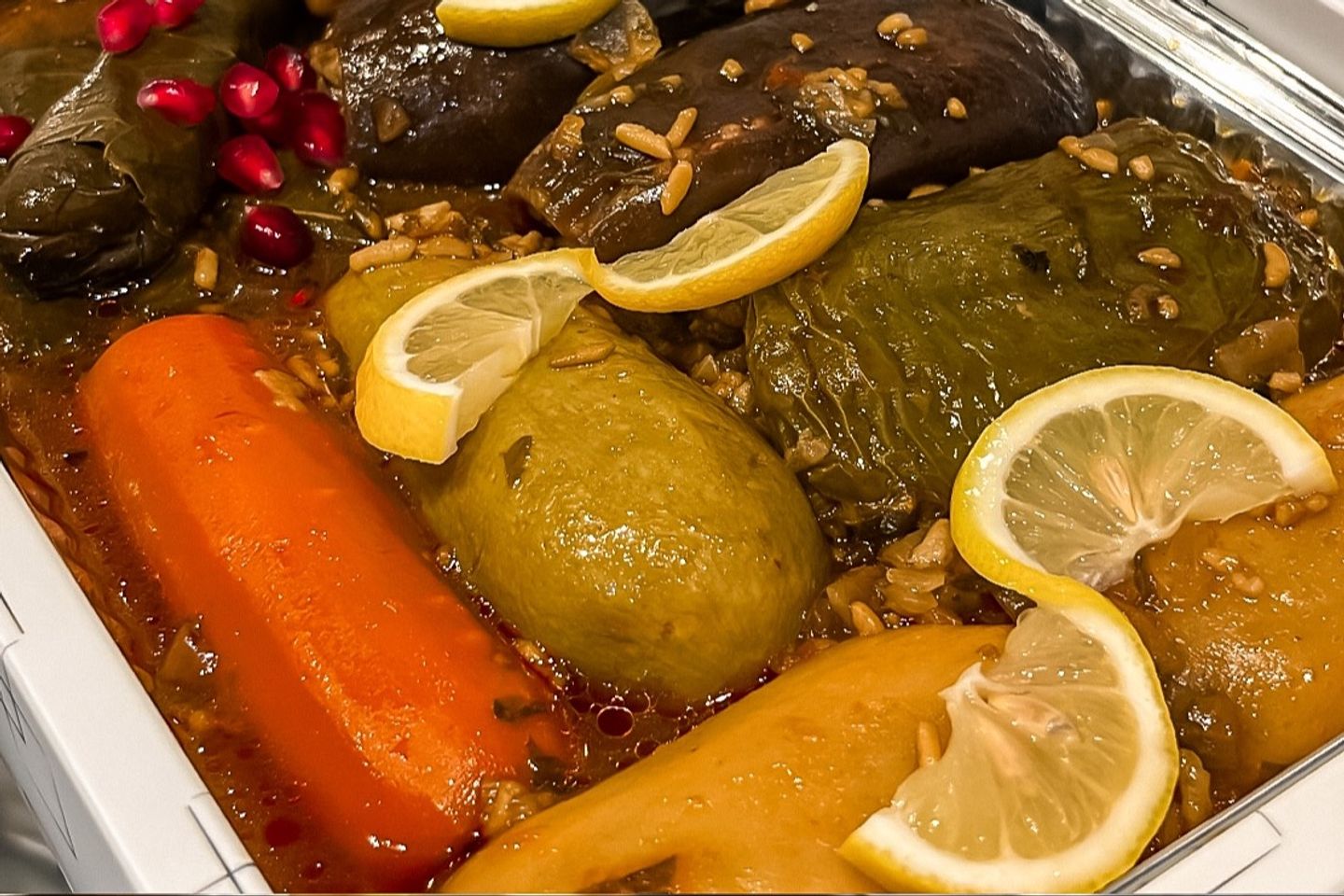 شكلها بمزاجك