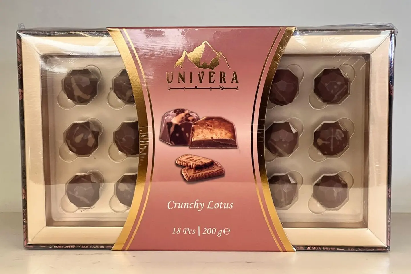 يونيفيرا - بوكس شوكولاتة باللوتس المقرمش