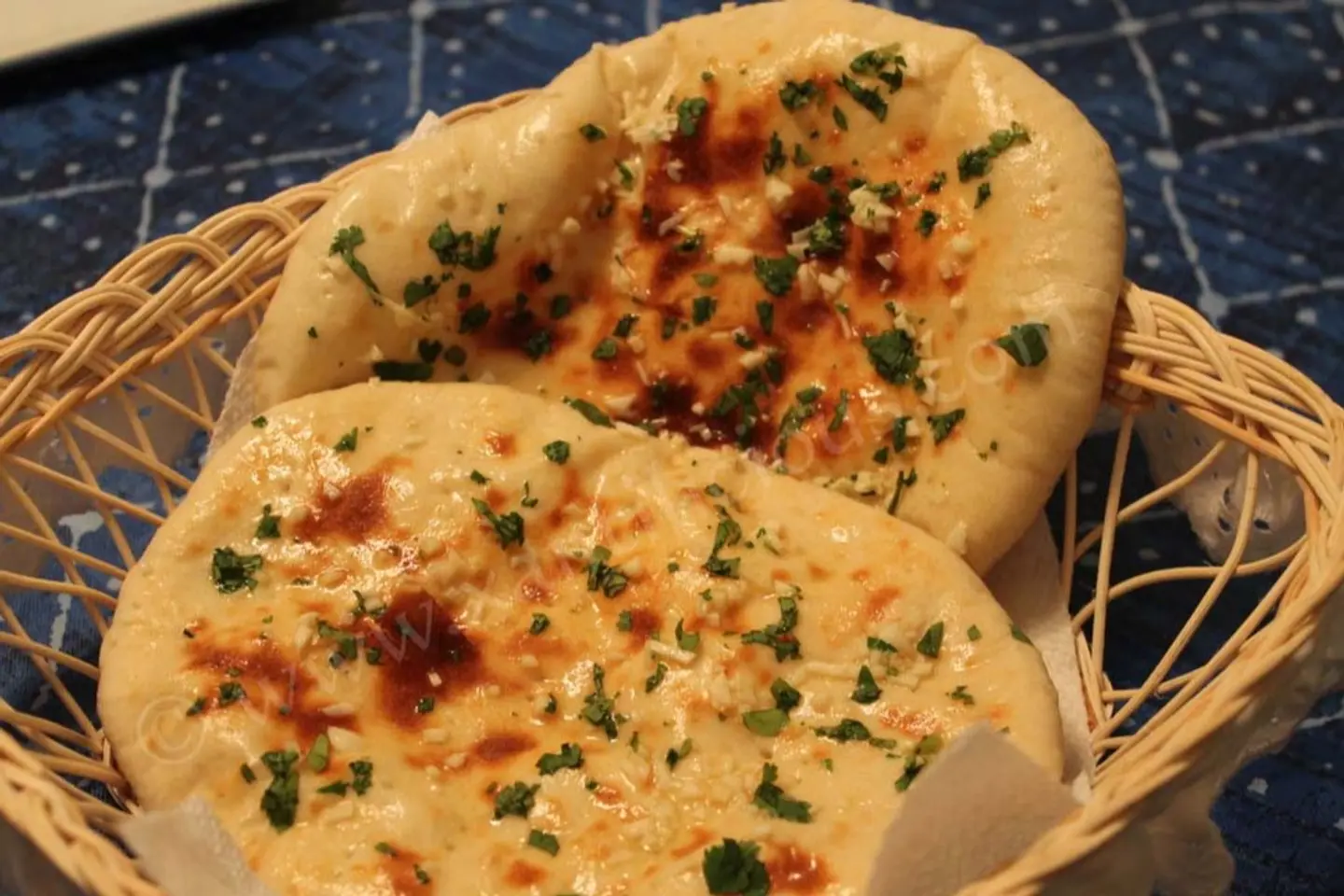 نان بالثوم