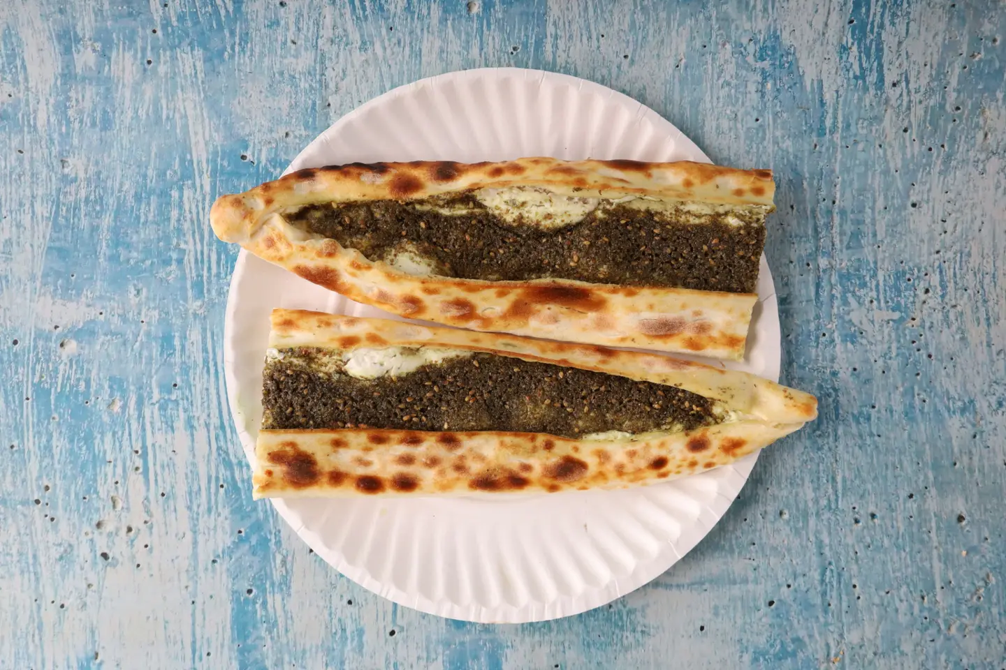 لبنه وزعتر