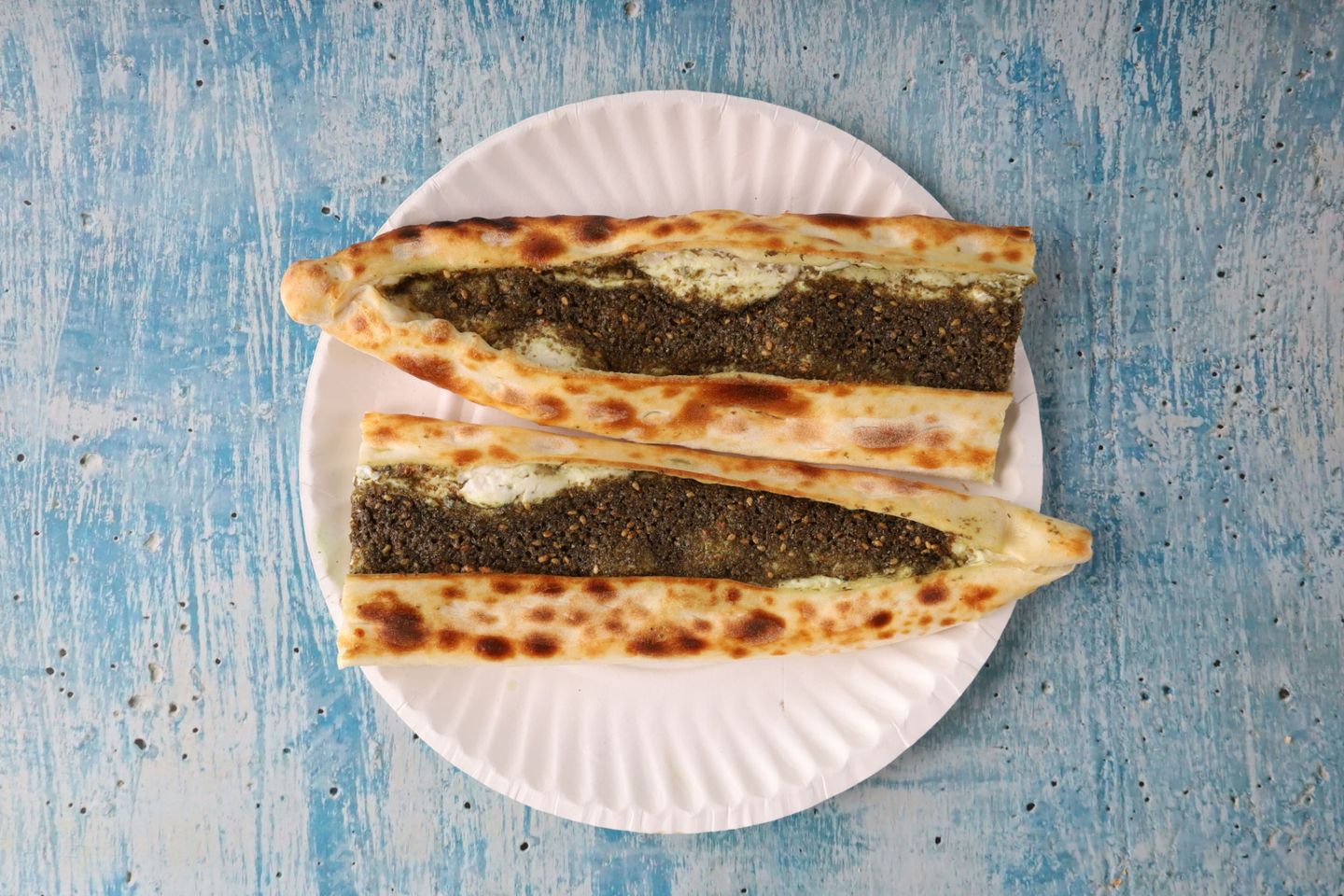 لبنه وزعتر