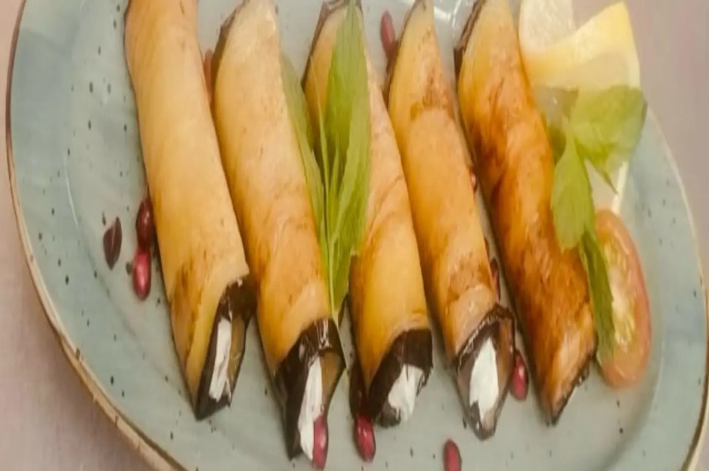 لفائف الباذنجان