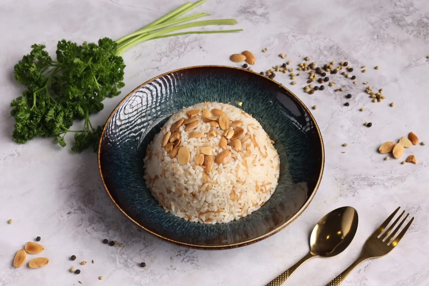 ارز بالشعيريه