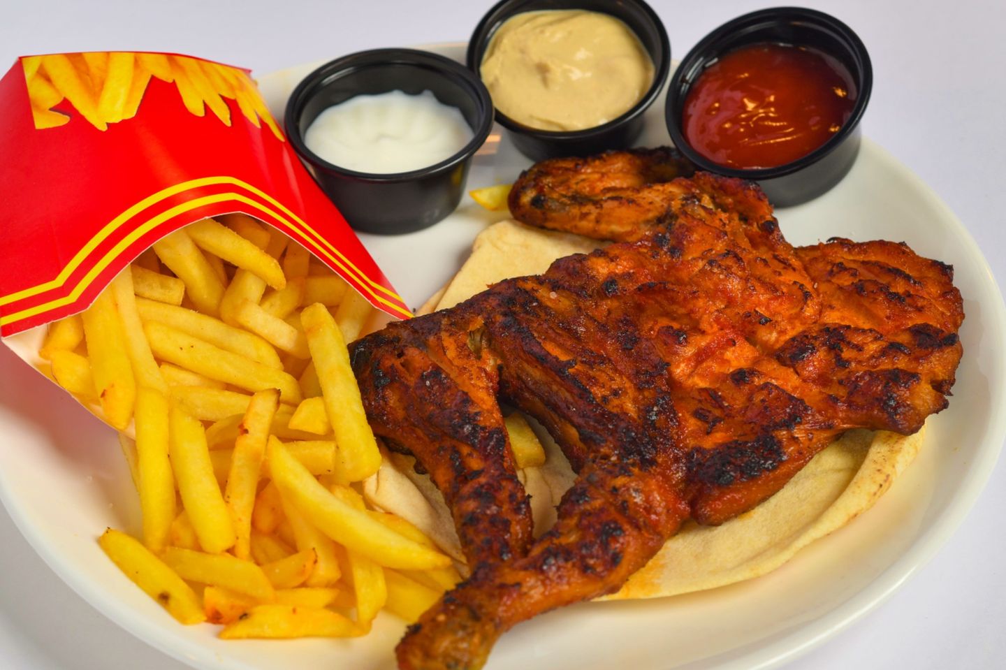وجبة نص حبه على الفحم