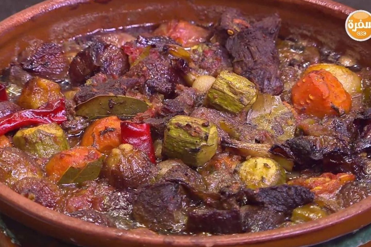 Tajin Lahm Bialbasal