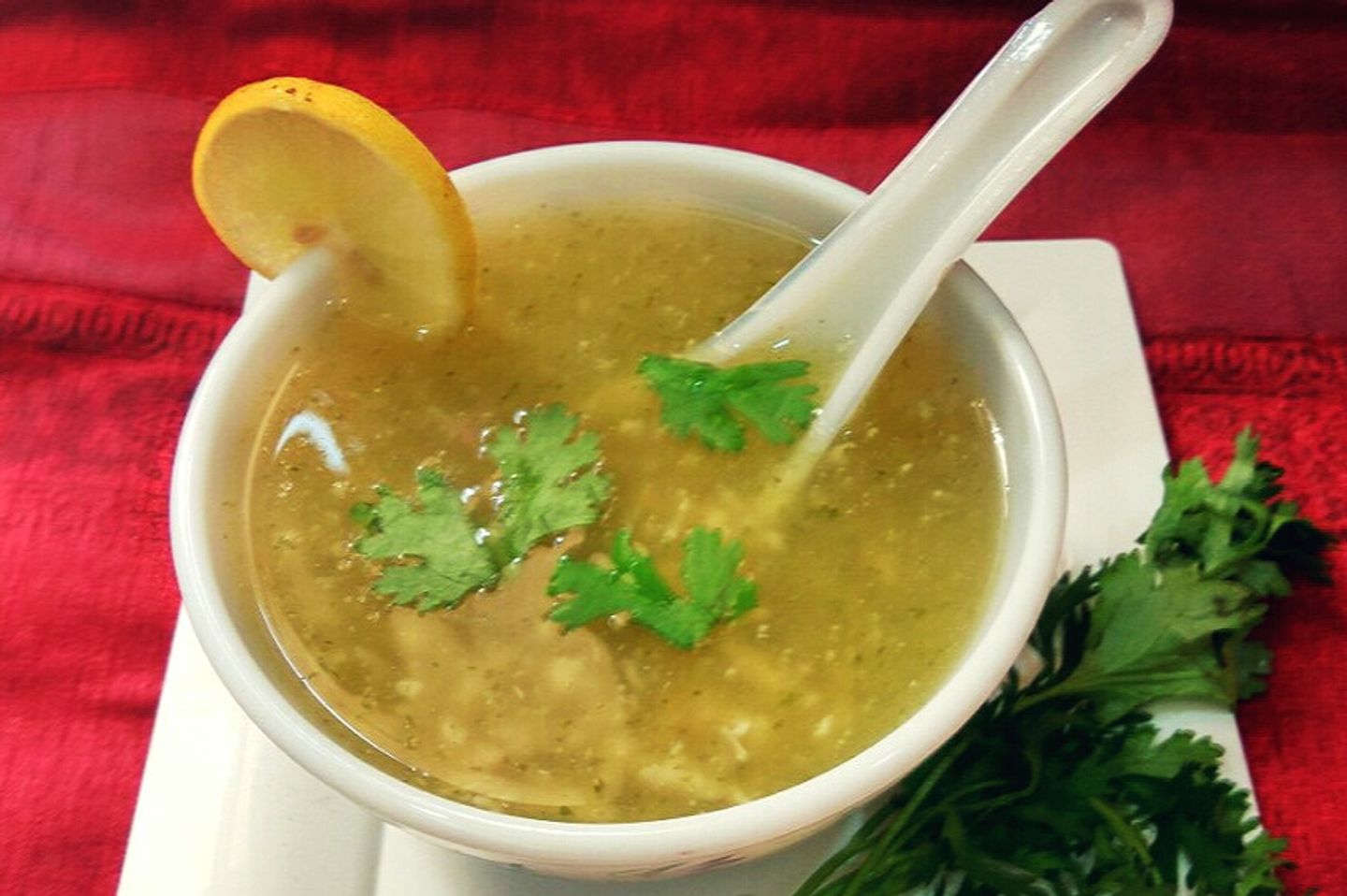 شوربة الكزبرة بالليمون