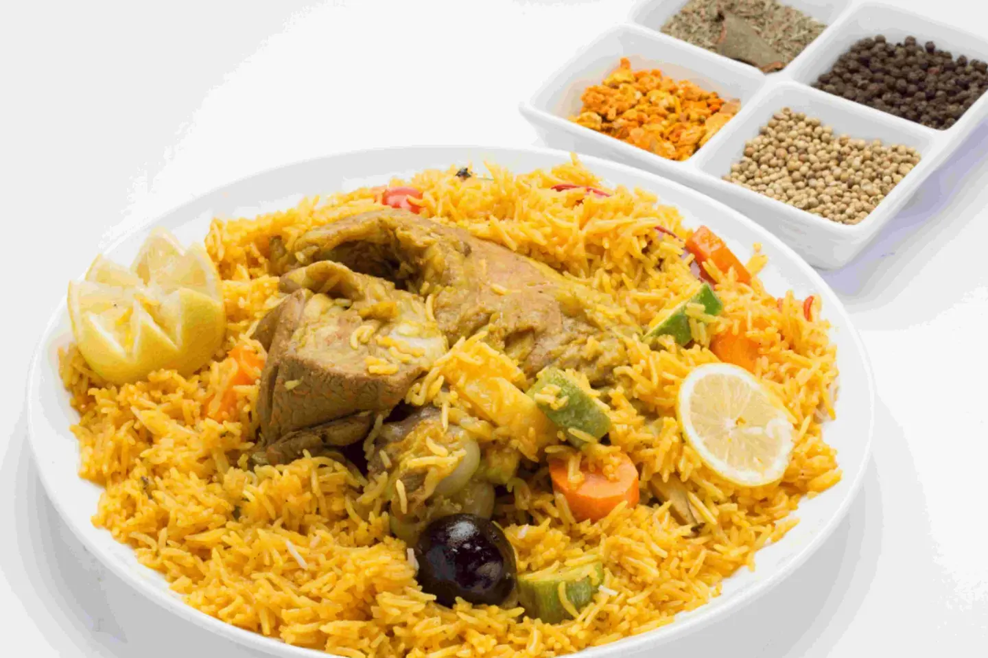 نفر لحم غنم كبسة أم العيال
