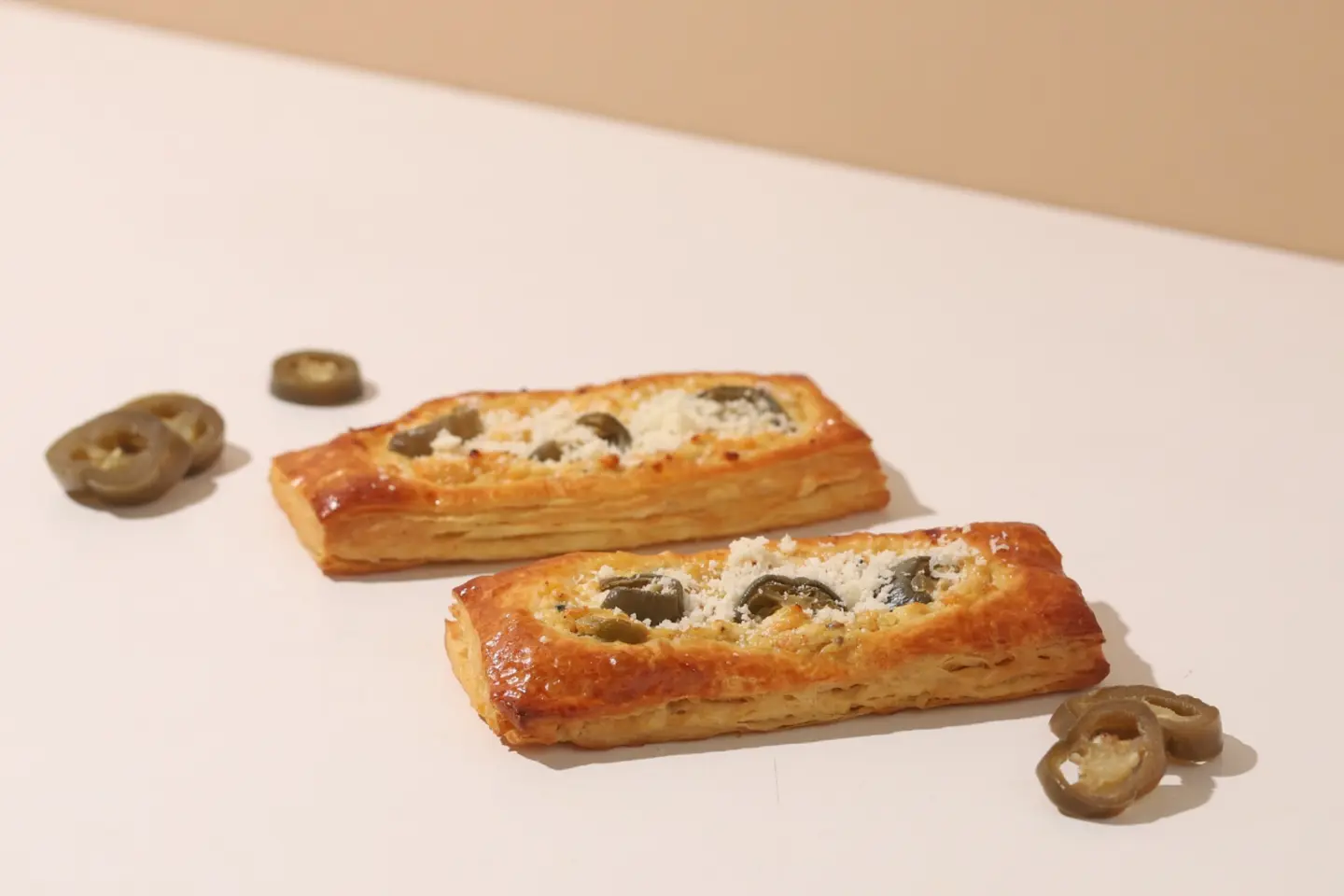 دانيش هلابينو