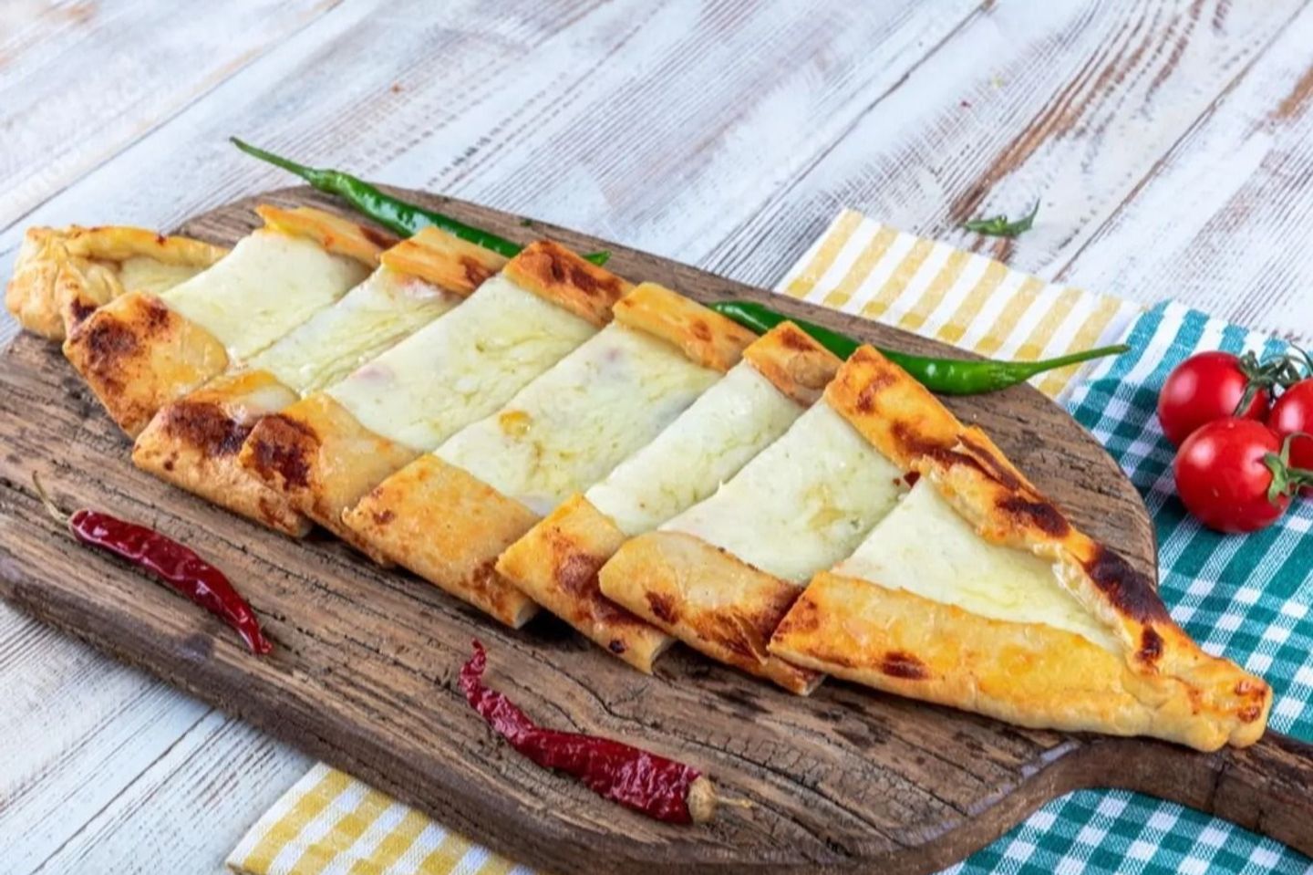 فطيرة موزريلا