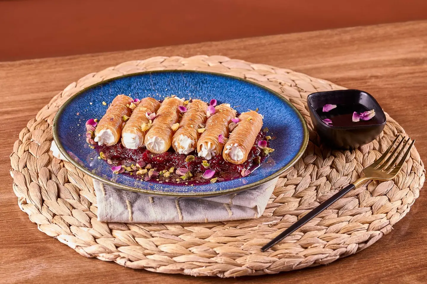 Ladies Fingers With Qeshta