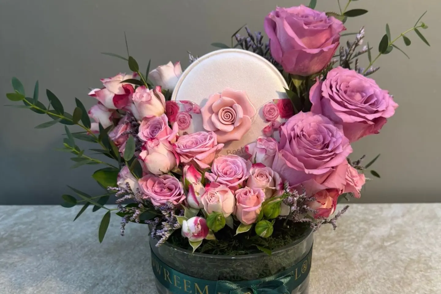 Bostani Chocolate With Flowers