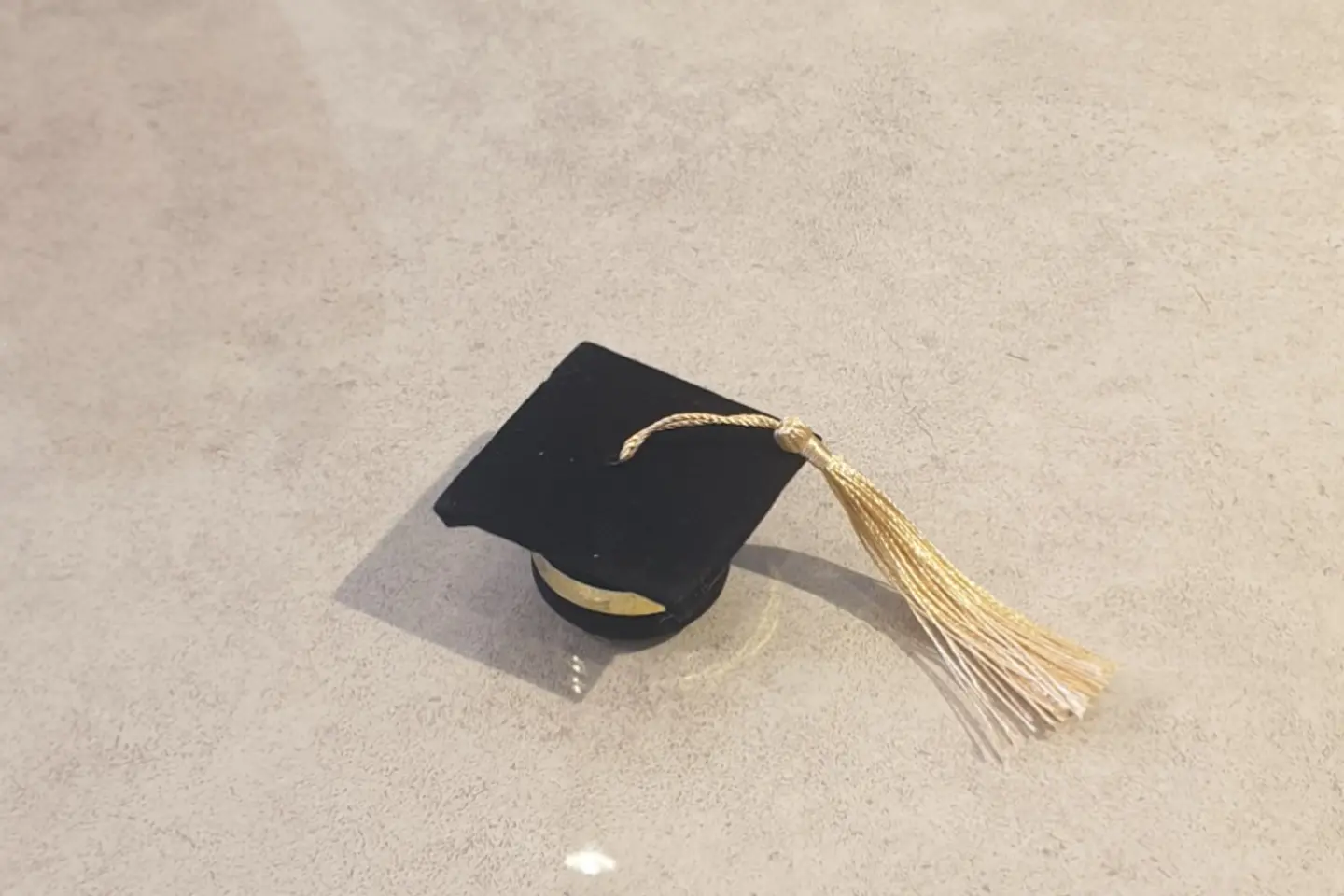 زينه قبعة تخرج