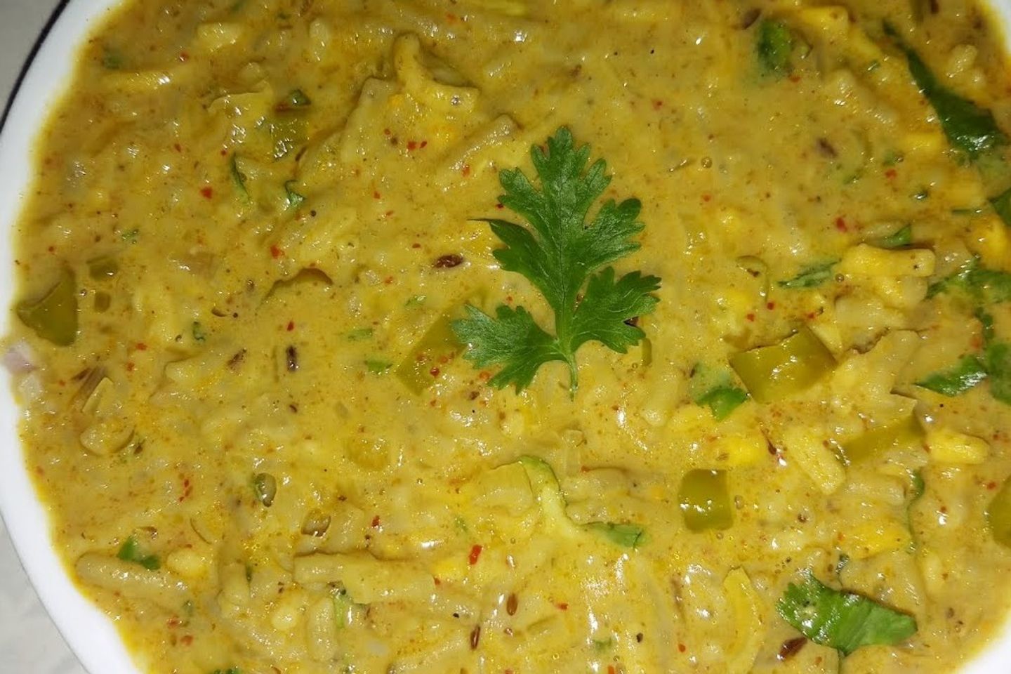 Sev Bhaji With Roti