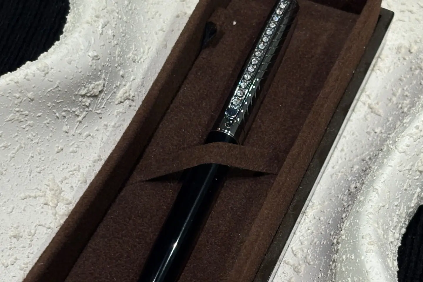 Elegance Crystal Pen